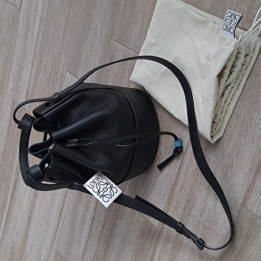NWT Loewe Balloon Bag